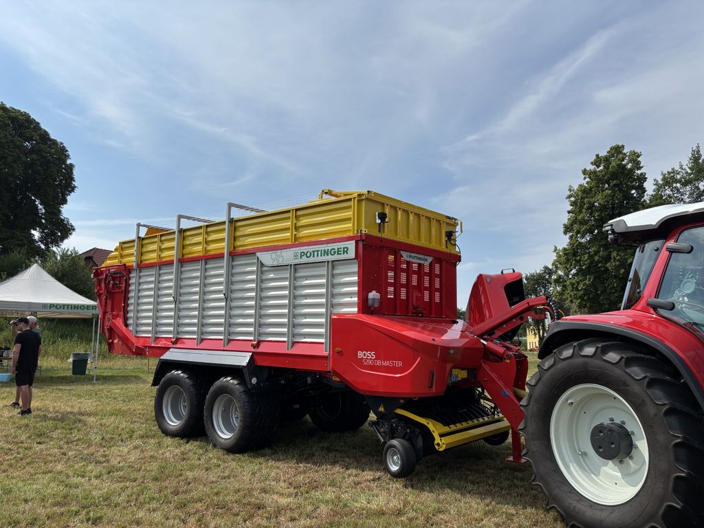 The Boss 5290 DB Master has a storage capacity of 29 cubic metres