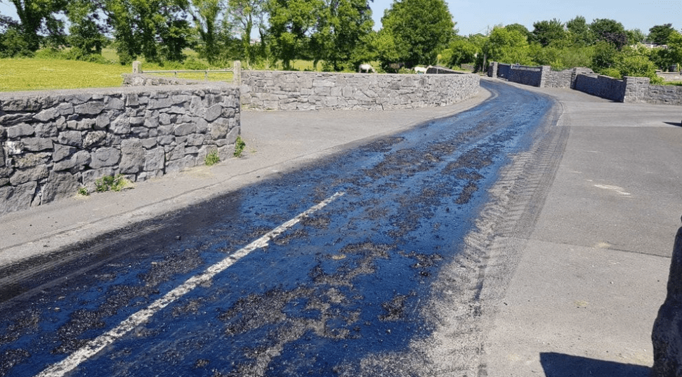 High temperatures give rise to melting roads