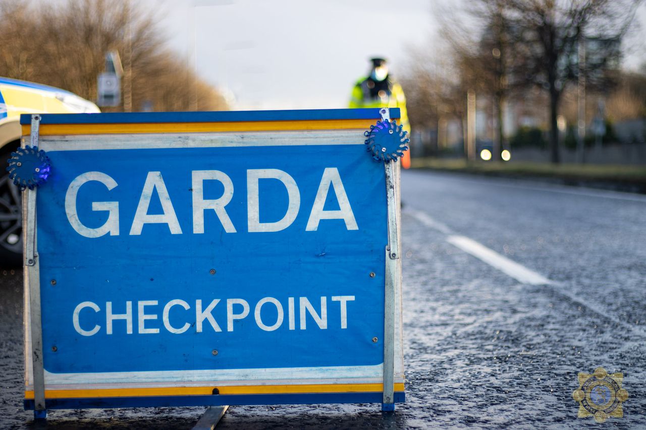 1,500 fines issued by Gardaí for non-essential travel in 2 weeks