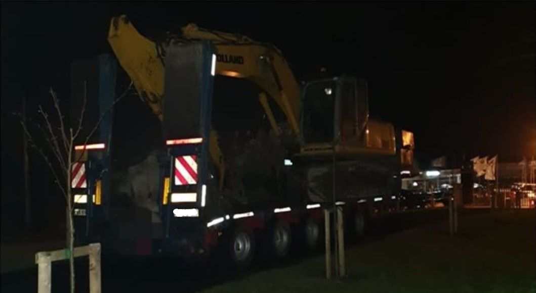 Gardaí lay down law to low loader 'nearly 16t overweight'