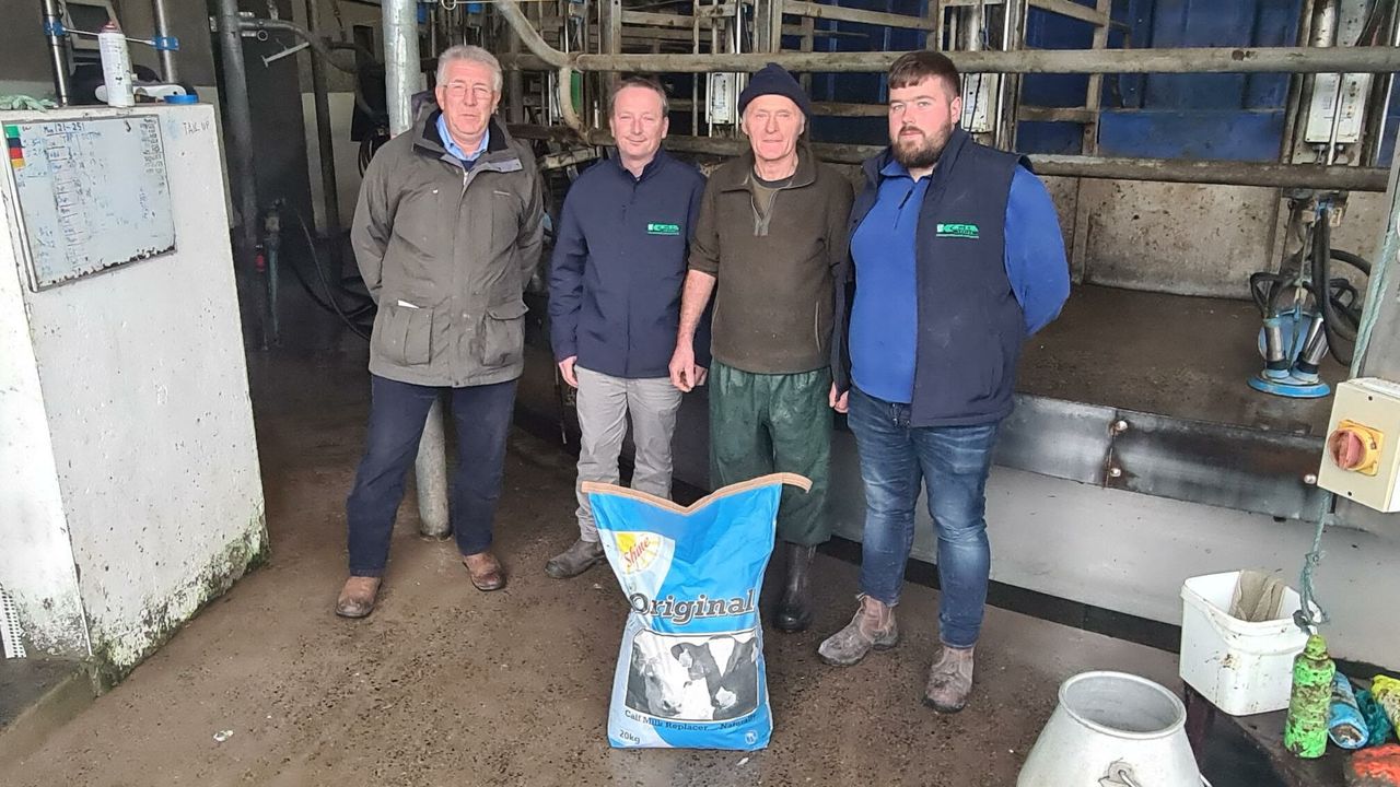 (l-r) Joe Murphy (Bonaza Calf Nutrition), Noel Fealey (Kellihers Feed and Agri Suppliers, Tralee), Michael O'Reilly (Caherconlish, Co. Limerick), Cian O'Sullivan (Kellihers Feed and Agri Suppliers, Tralee)