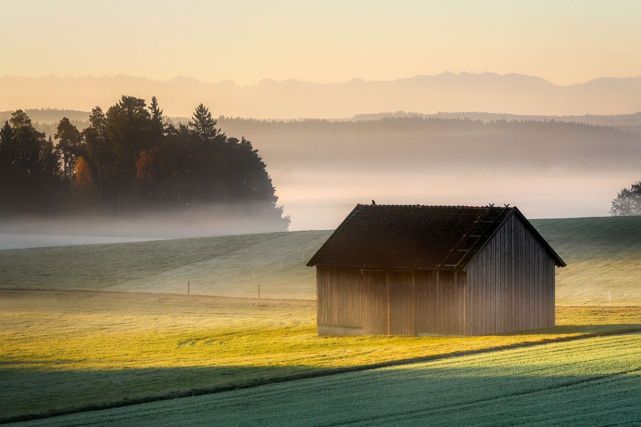 How much has each county got from the farm buildings grant?