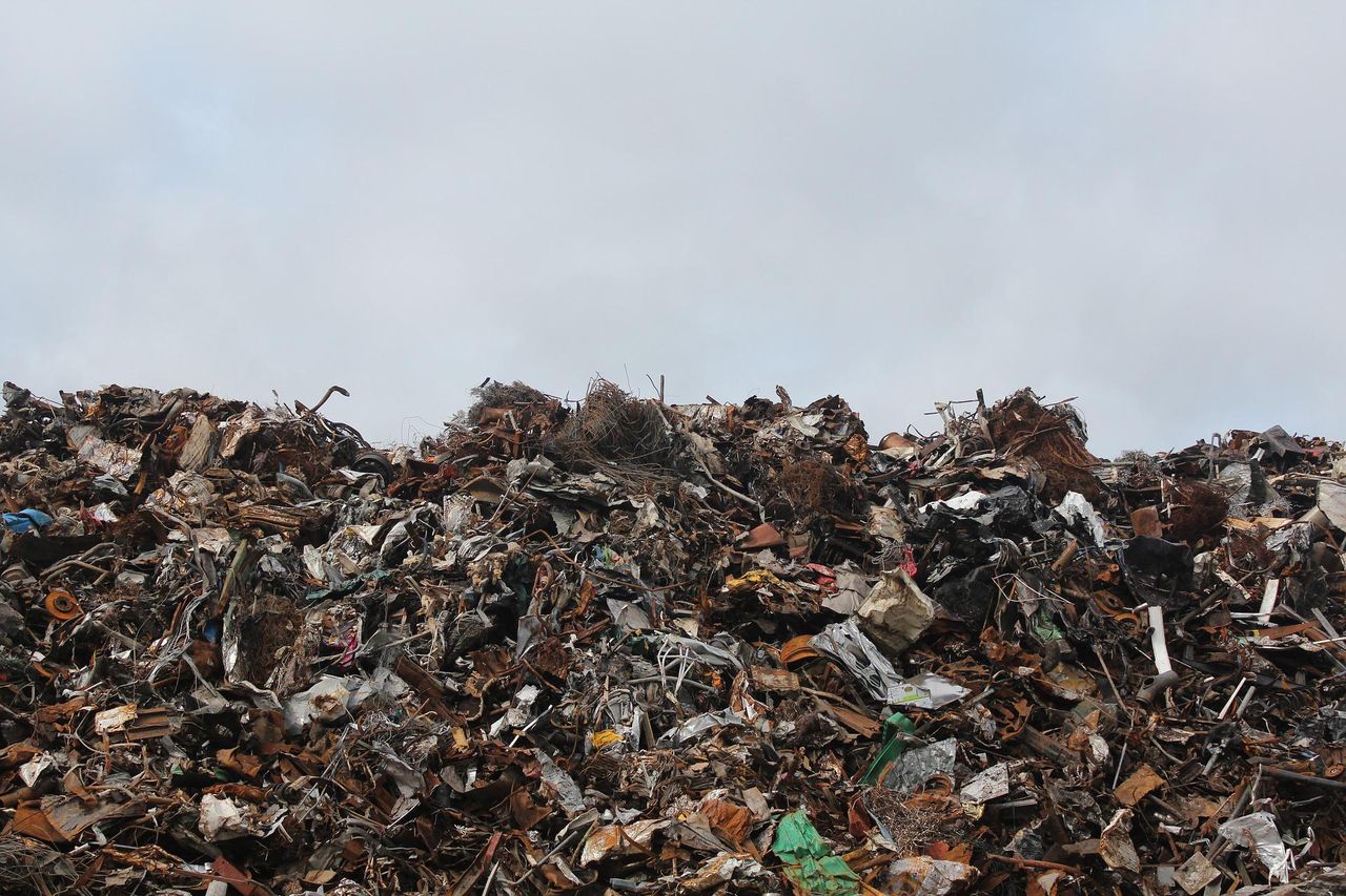 Harmful chemicals in waste to be eliminated under EU agreement