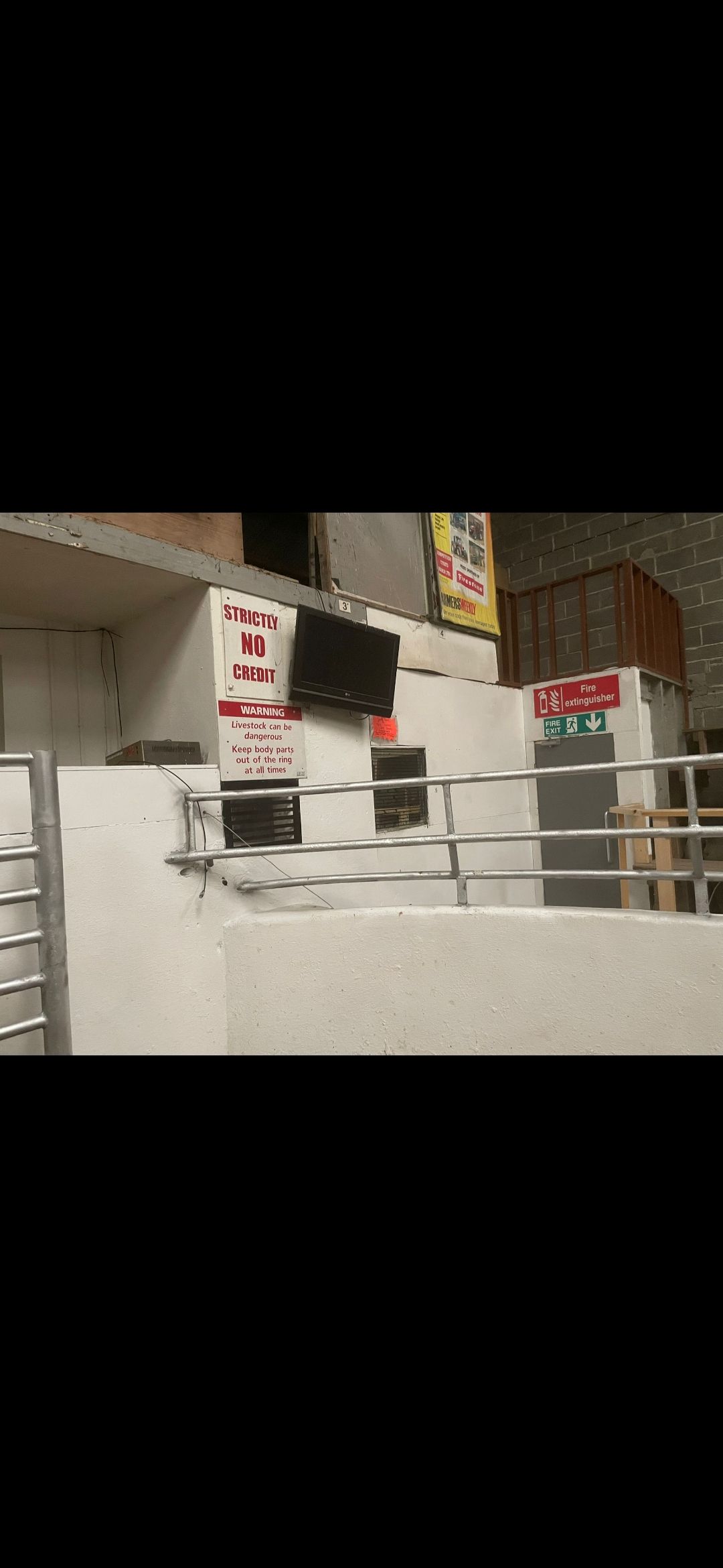 Improved safety features at Clones Mart after heifer incident