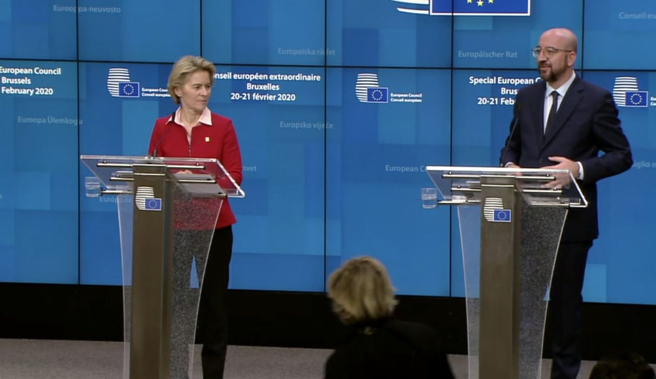 EU-UK agreement signed in Brussels by EU presidents