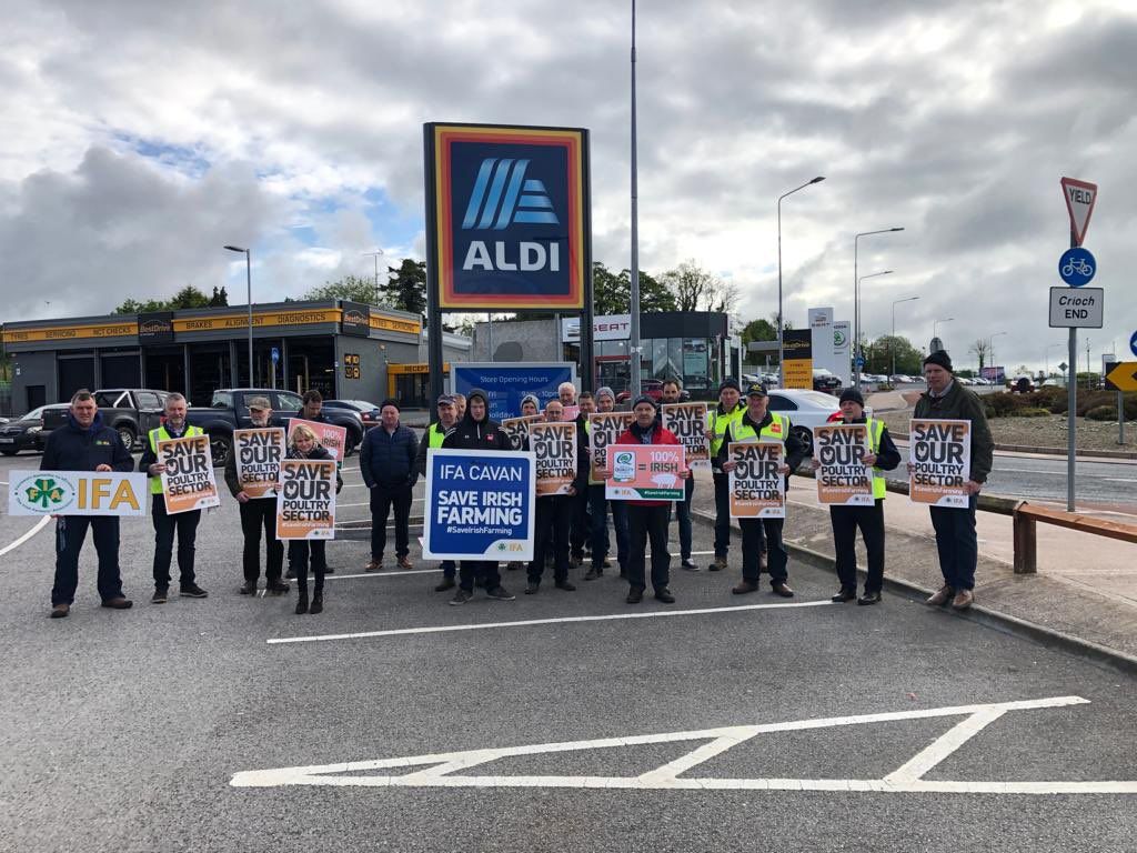 IFA pig and poultry farmers protest at Aldi in Cavan town