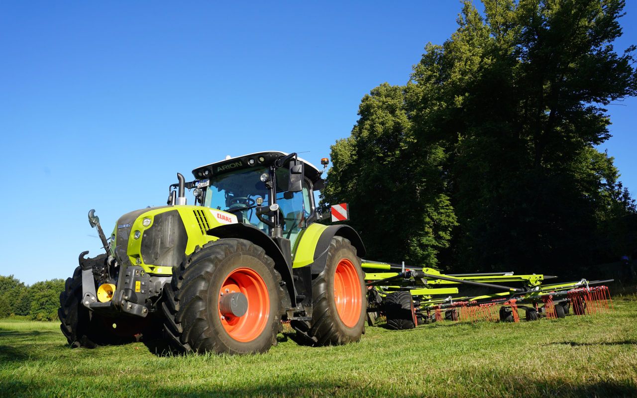 Investment in new tractors remains at 2021 levels