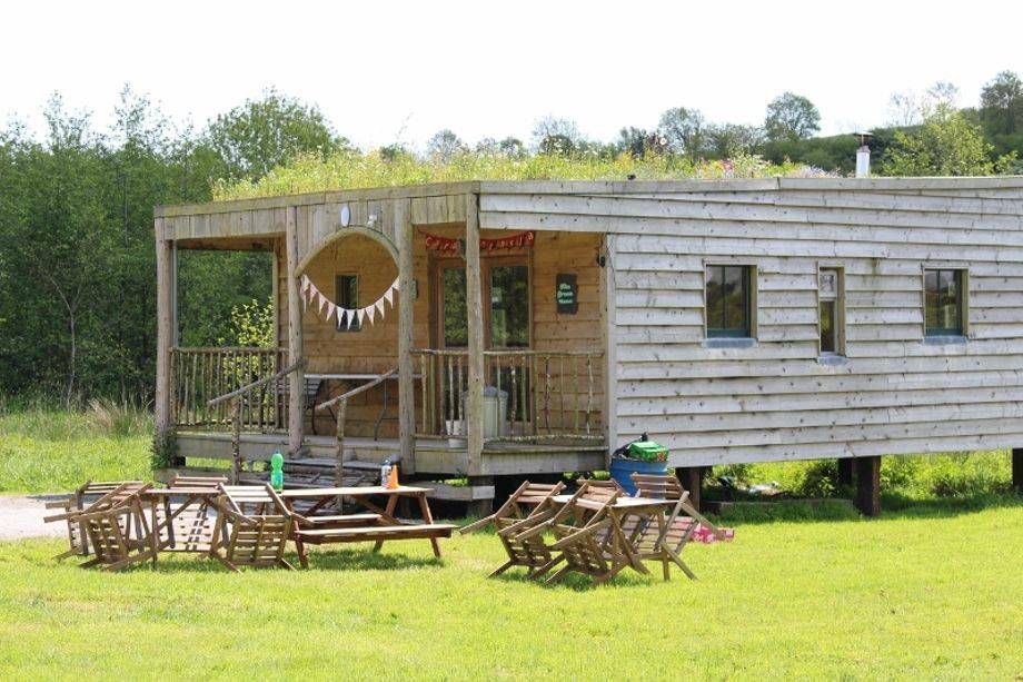 From 'glamping' to stone work, smallholders mix it up