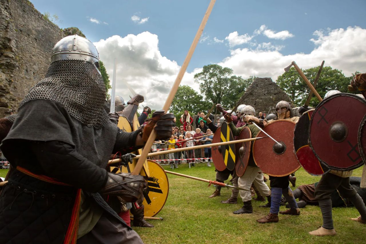 Vintage tractors and Vikings to overrun Timahoe this weekend
