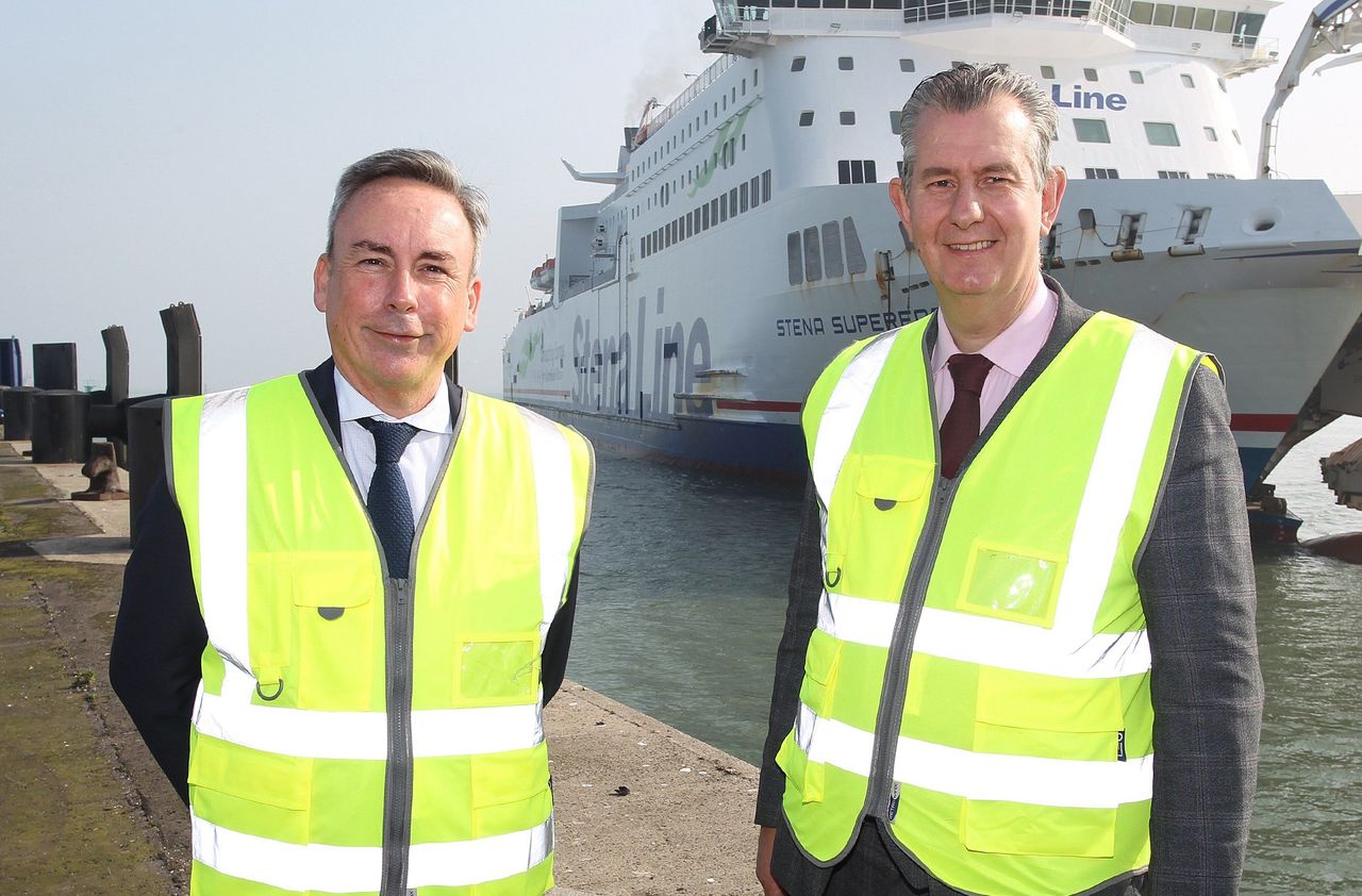 Poots meets with Stena Line over P&O Ferries