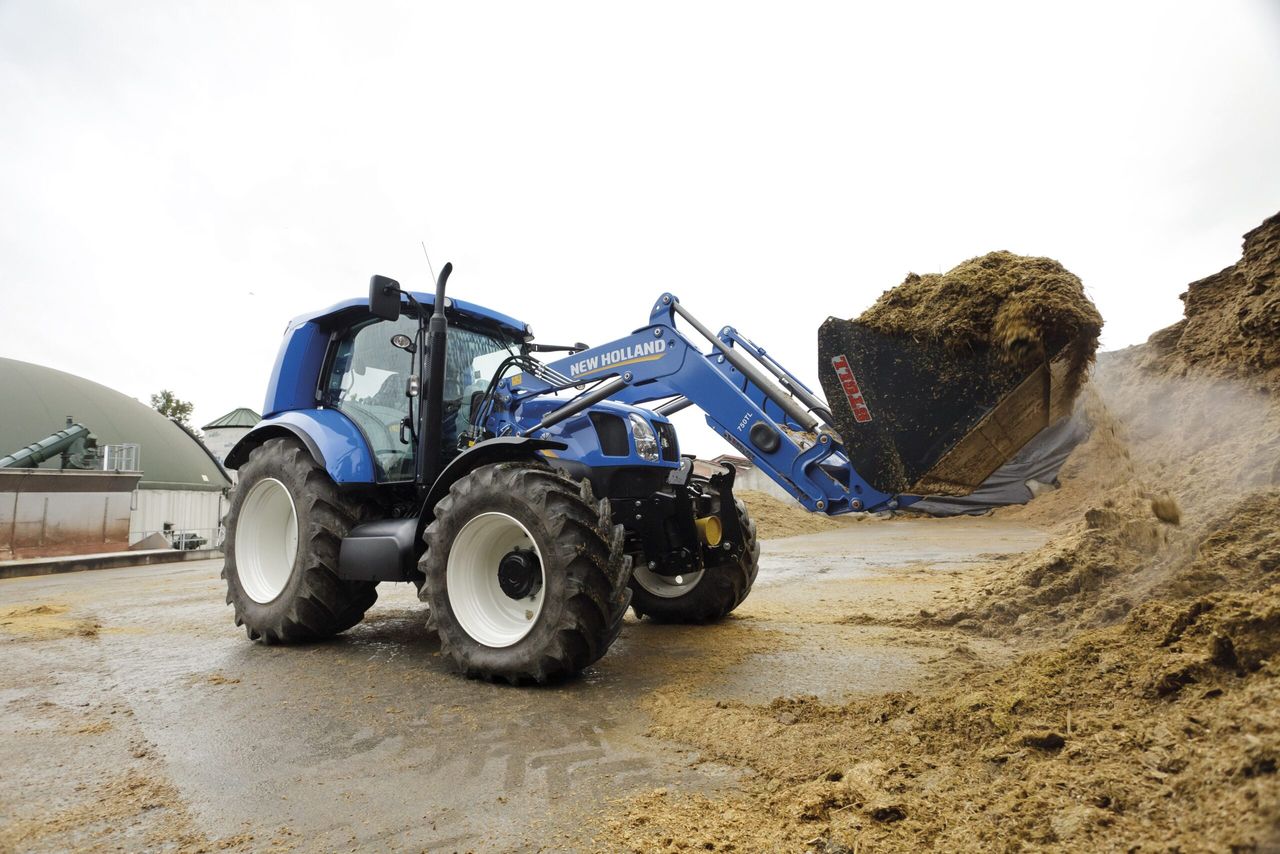 Watch this video of New Holland's methane-powered tractor