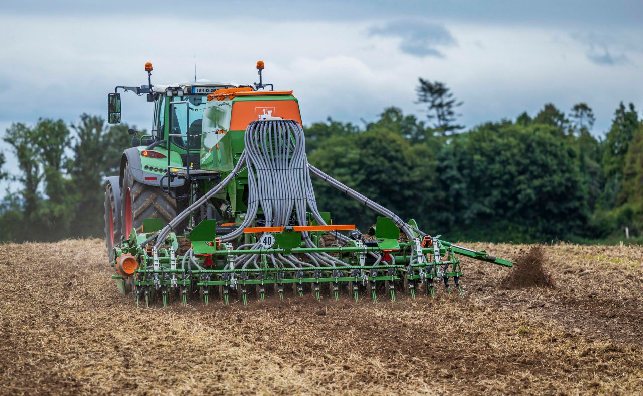 Amazone Cirrus combination drill earns its crust planting