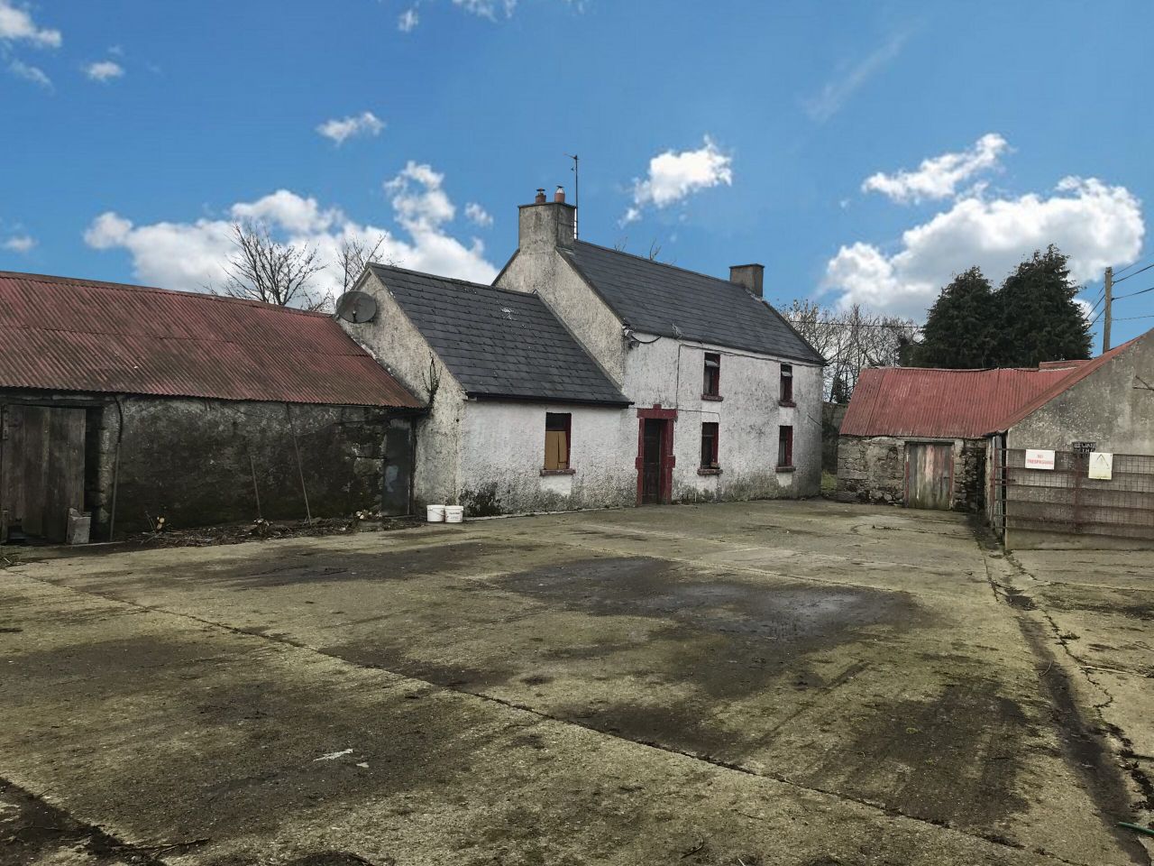 'Charming' roadside property suitable for any agri-enterprise at €10,000/ac...in Co. Wicklow