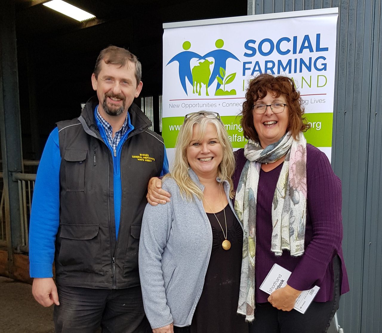 Mayo family host Syrian farmers on social farming placement