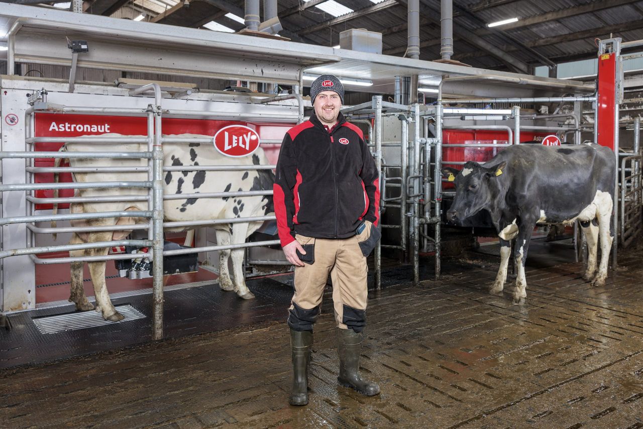 David Cargill from Co. Antrim with his Lely Astronaut. Source: Lely
