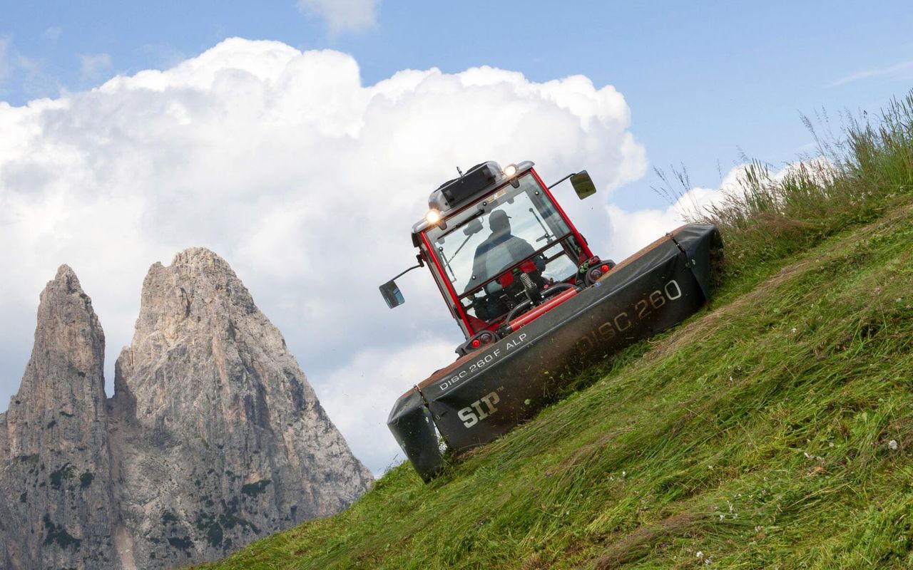 Will Alpine machinery work in Ireland?