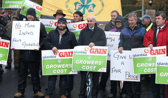 IFA protest accuses Glanbia of 'short-changing' tillage farmers