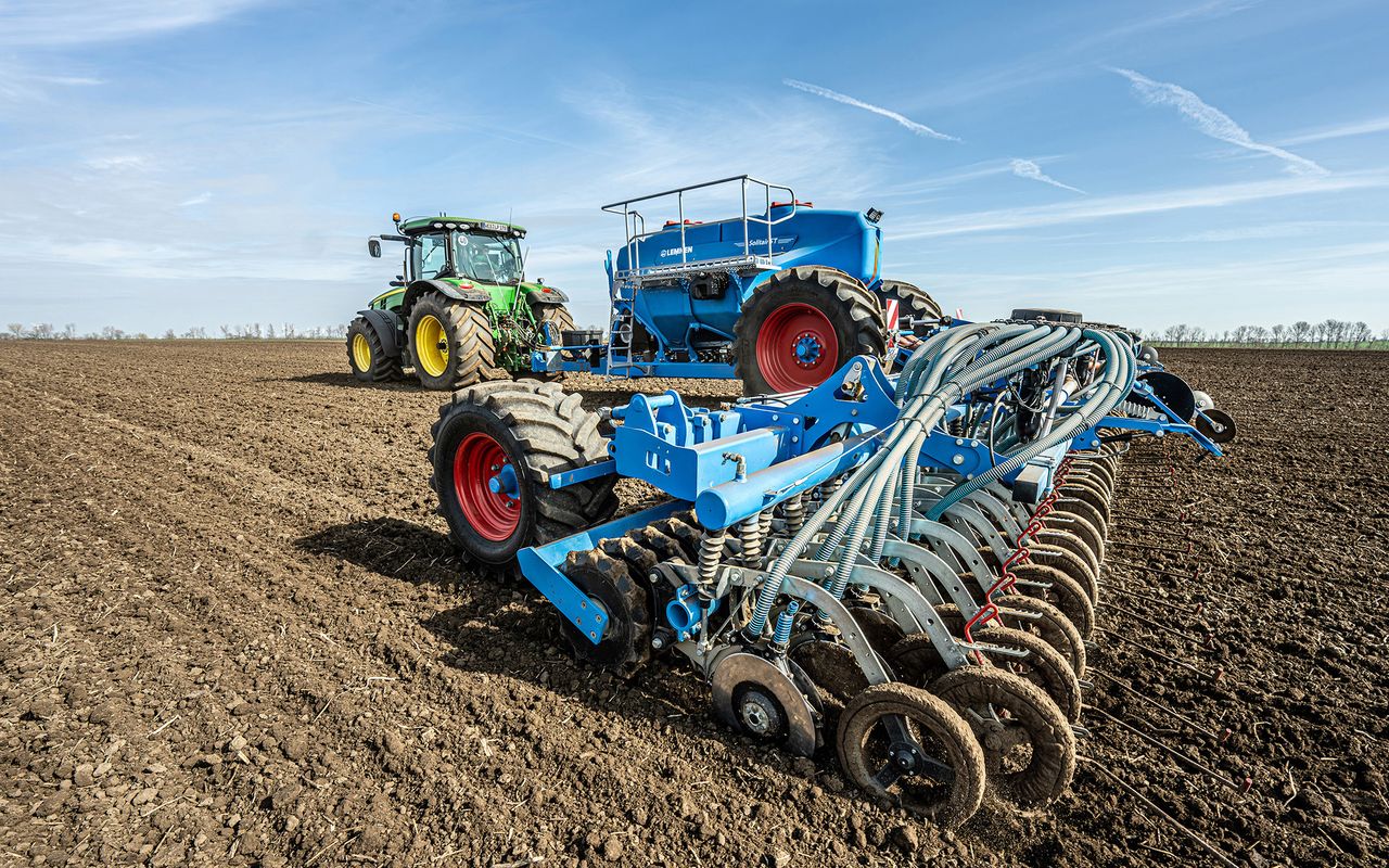 Big drill for large farms from Lemken