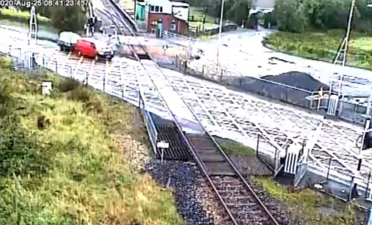 Train delays from Mayo to Dublin after van ploughs through barrier