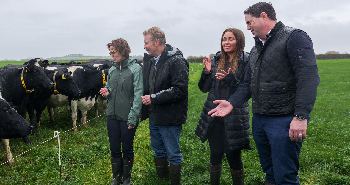 Commissioner Roswall in Ireland to meet with farmers and political leaders