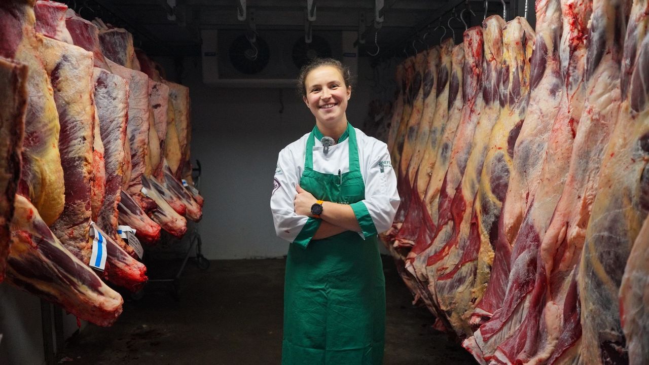 Ciara Flavin is a qualified butcher at Jim Flavin Butchers in Castletroy, Co. Limerick