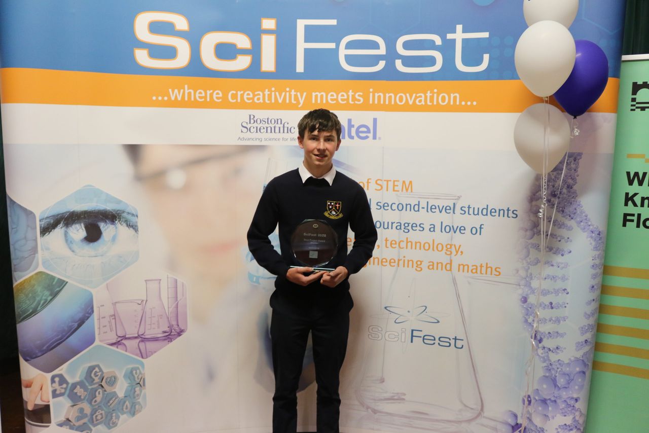 Buffer strips and biodiversity - Moate students take top prize