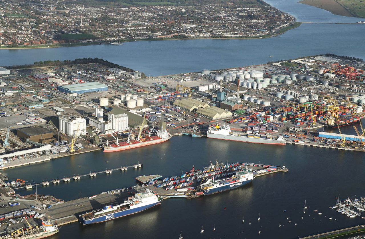 Food businesses urged to stay prepared for UK import controls