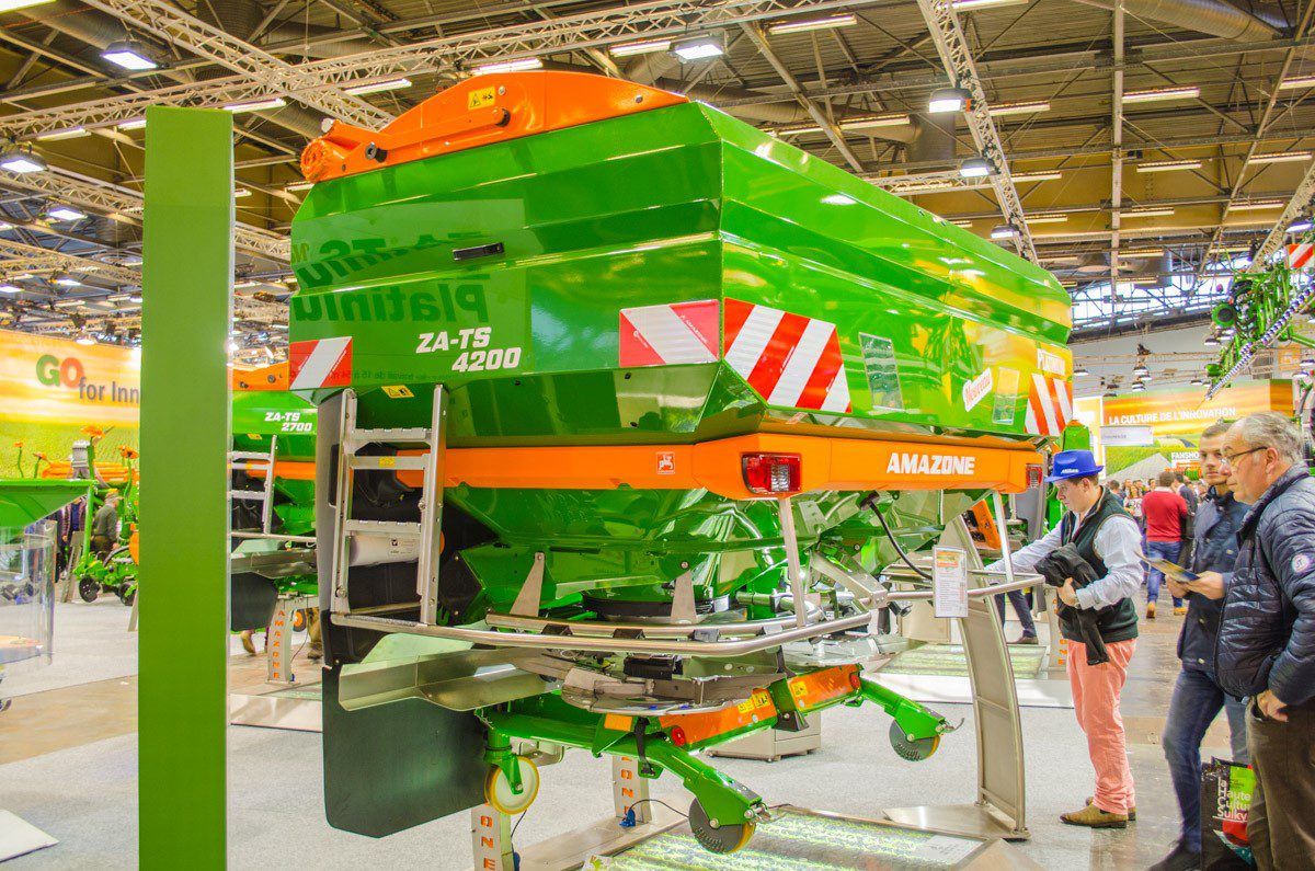 SIMA 2017: Accurate fertiliser application...'right up to the edge'