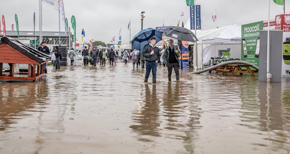 Stands flooded as rain pours down on the 'Ploughing' 2017