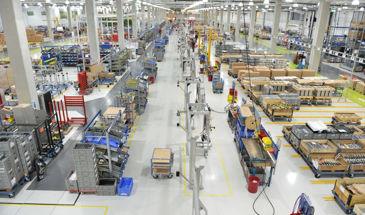 Producing 80 robots/week in the Netherlands