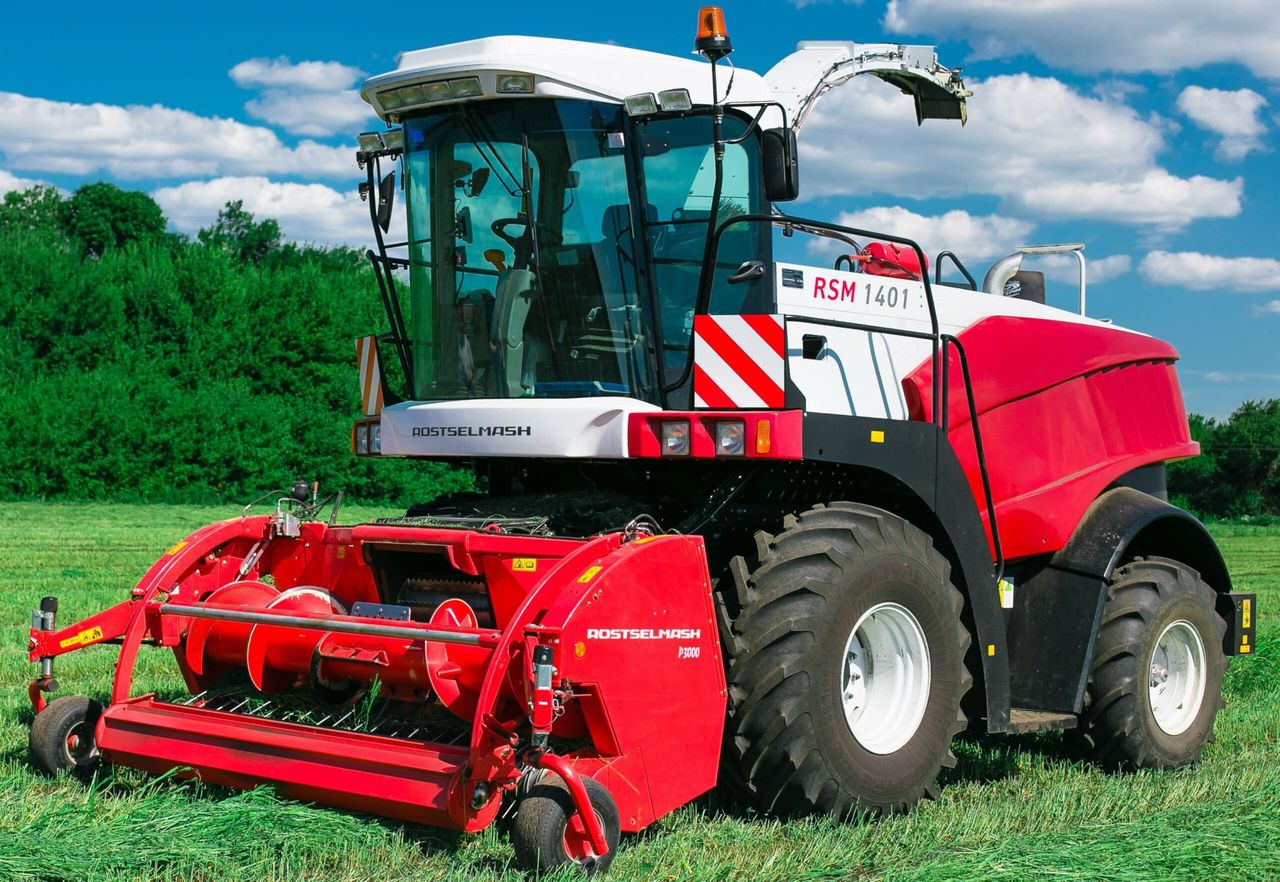 Russians look west - to boost self-propelled forage harvester sales