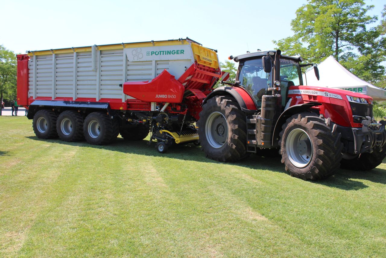 New generation of forage wagons coming our way