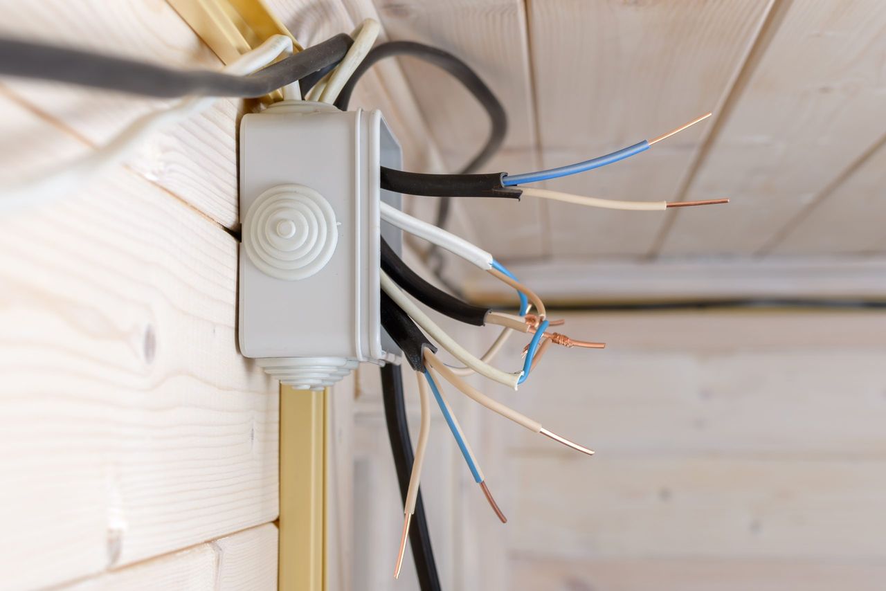 NFU Mutual urges NI farmers to check electrical systems