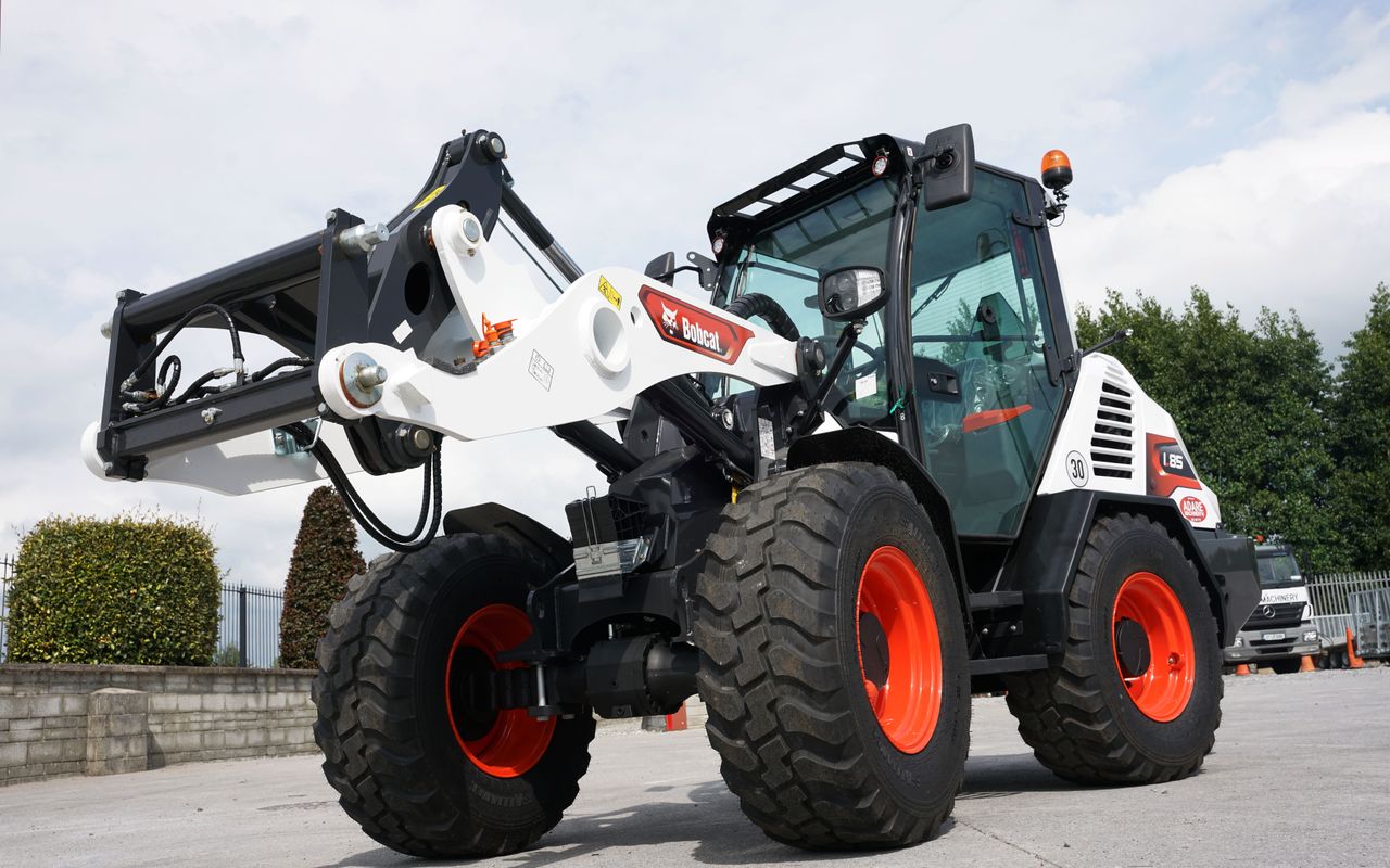 Machinery Focus: Bobcat brings comfort to compact tractors and loaders