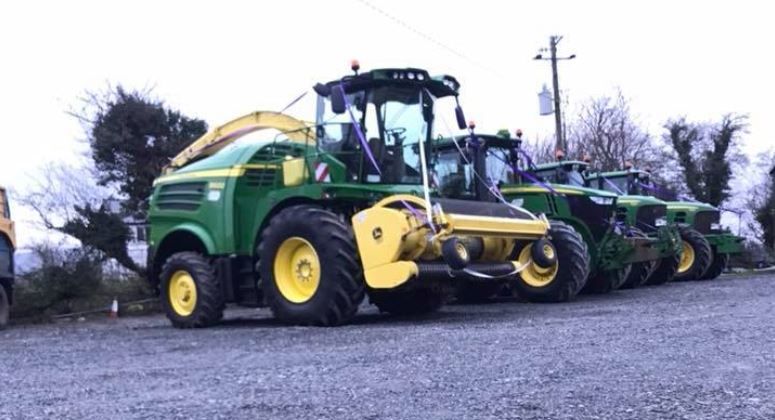 Video: Weddings can be 'Deere', but this bride and groom arrived in style