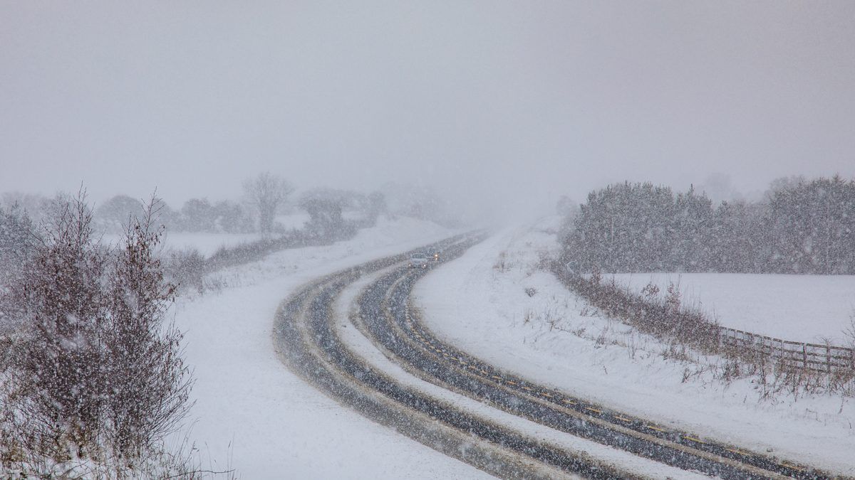 Snow and ice warning issued for three counties and NI