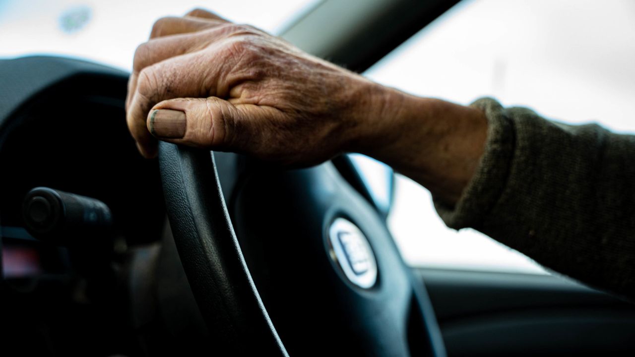 New extension announced to driving licence expiry dates