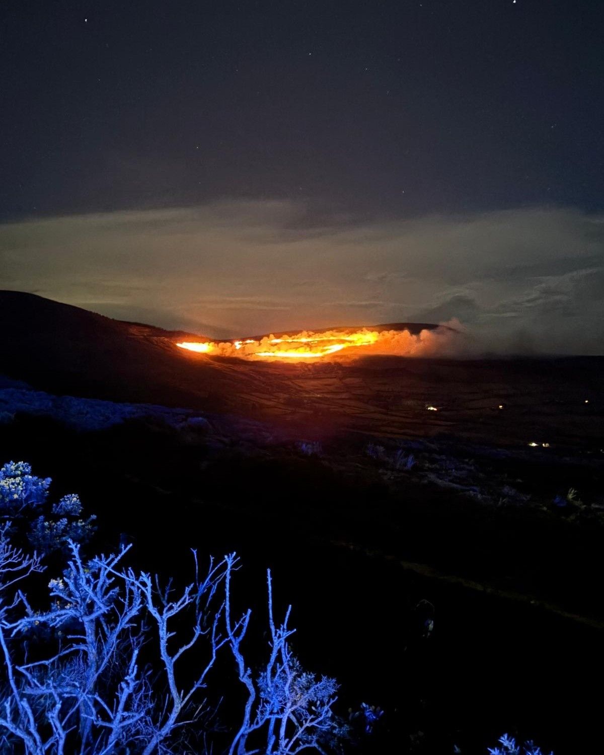 Fire crews battle gorse fires on Mount Leinster