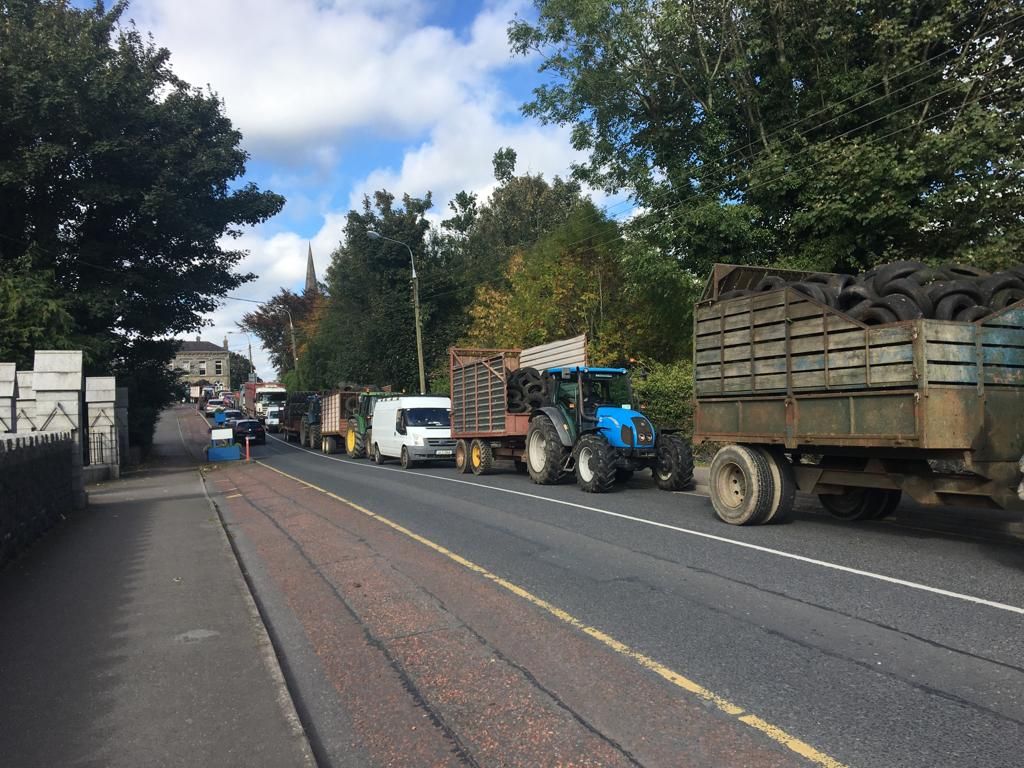 400 farmers and 900t of tyres arrive at Cootehill tyre collection