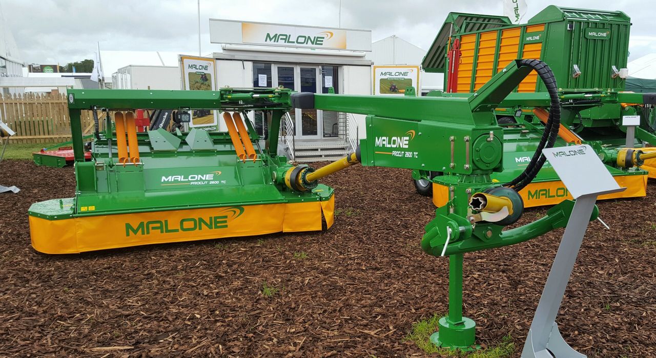 How could a 'hard Brexit' affect those selling machinery into the UK?