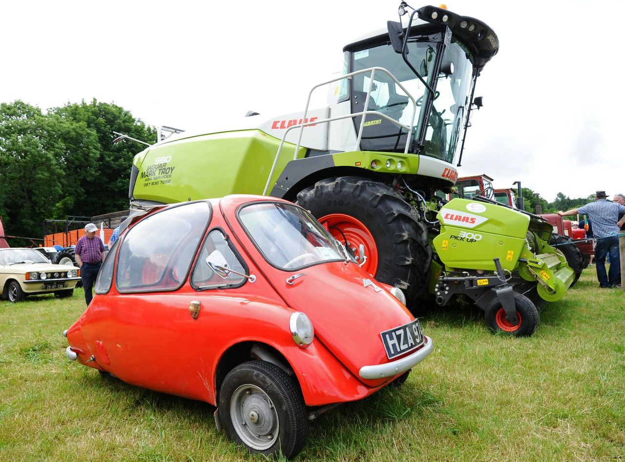 Pics: 'Iconic' German pairing at machinery-packed event in Cork