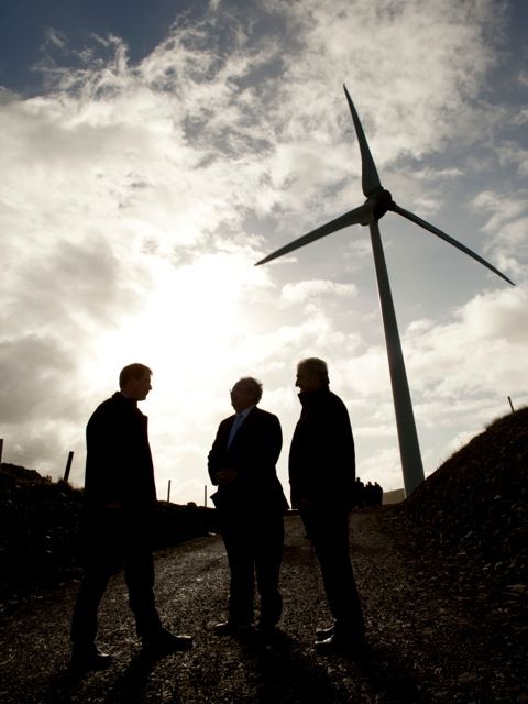Community wind farm in Tip takes flight