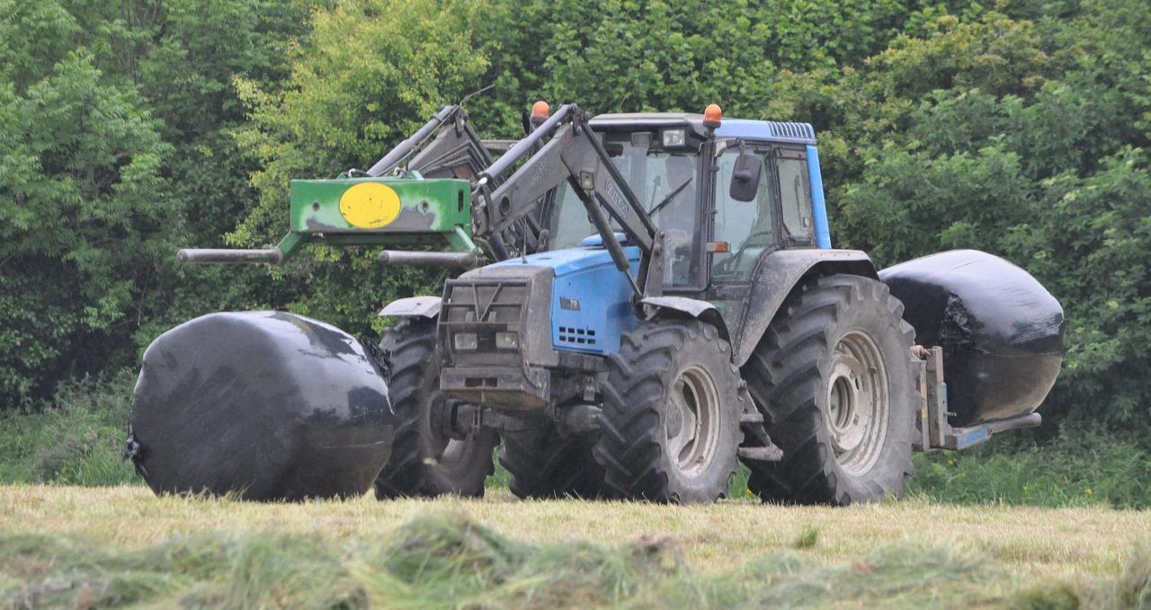Silage wrap specs: What, if anything, is the difference?