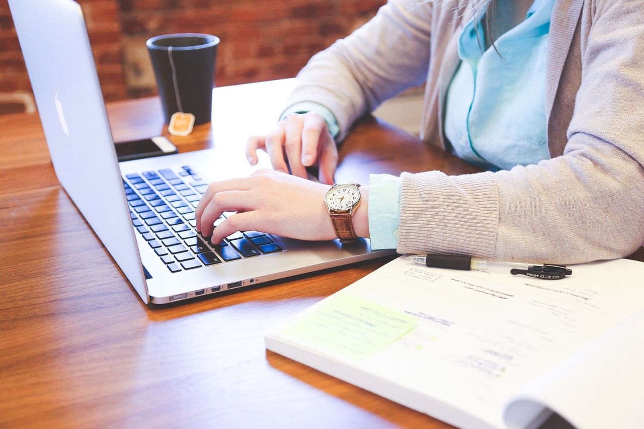 Aileen Barron: How writing for digital differs to press