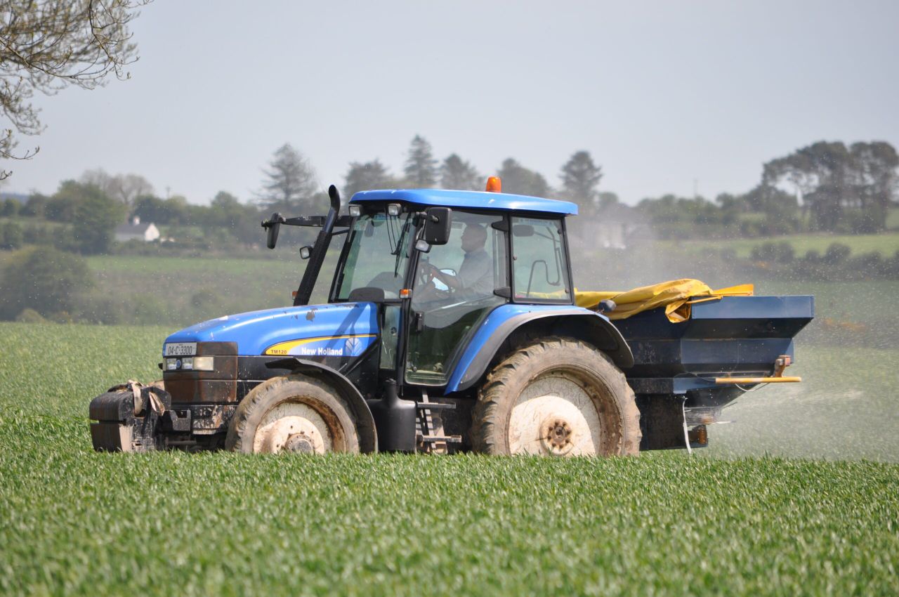 Phosphorus can now be applied in the autumn