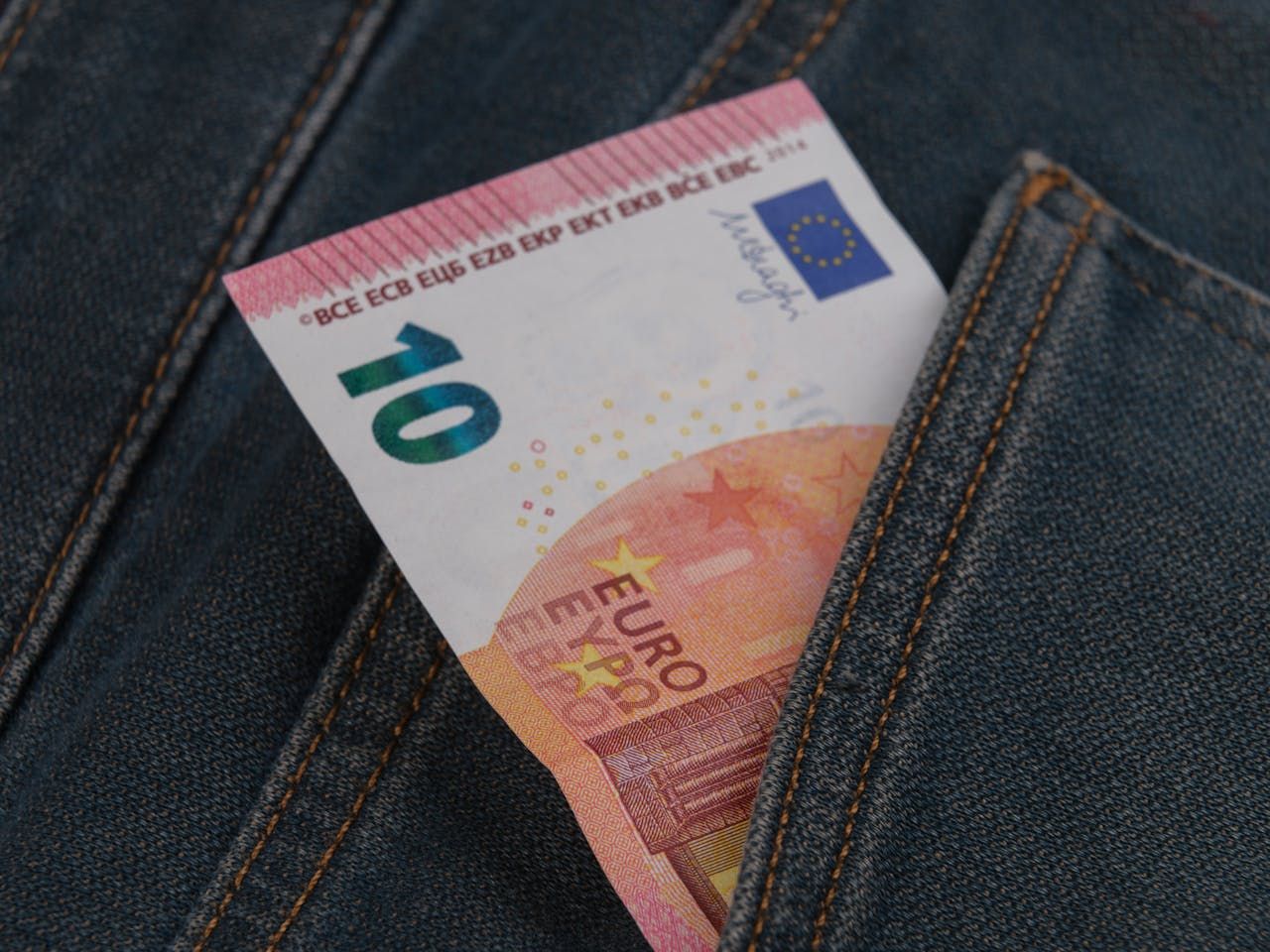 People in Longford have less money in their pocket to spend - CSO