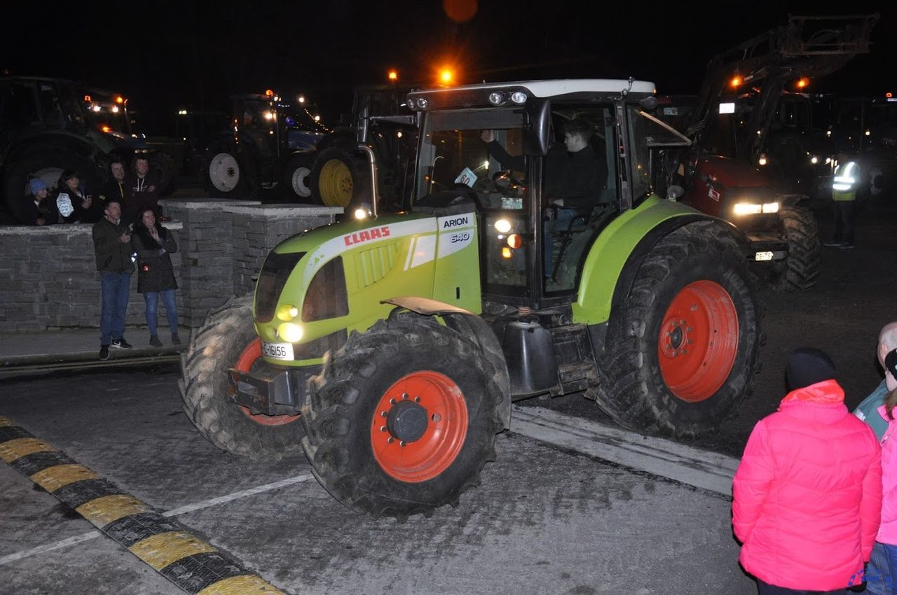 Tractor run to be held in the south...at night