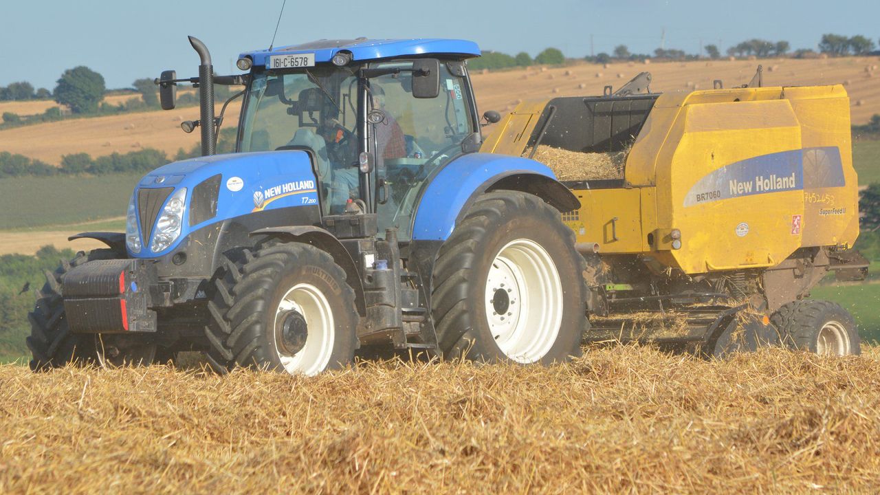 How much does baling straw cost this year?