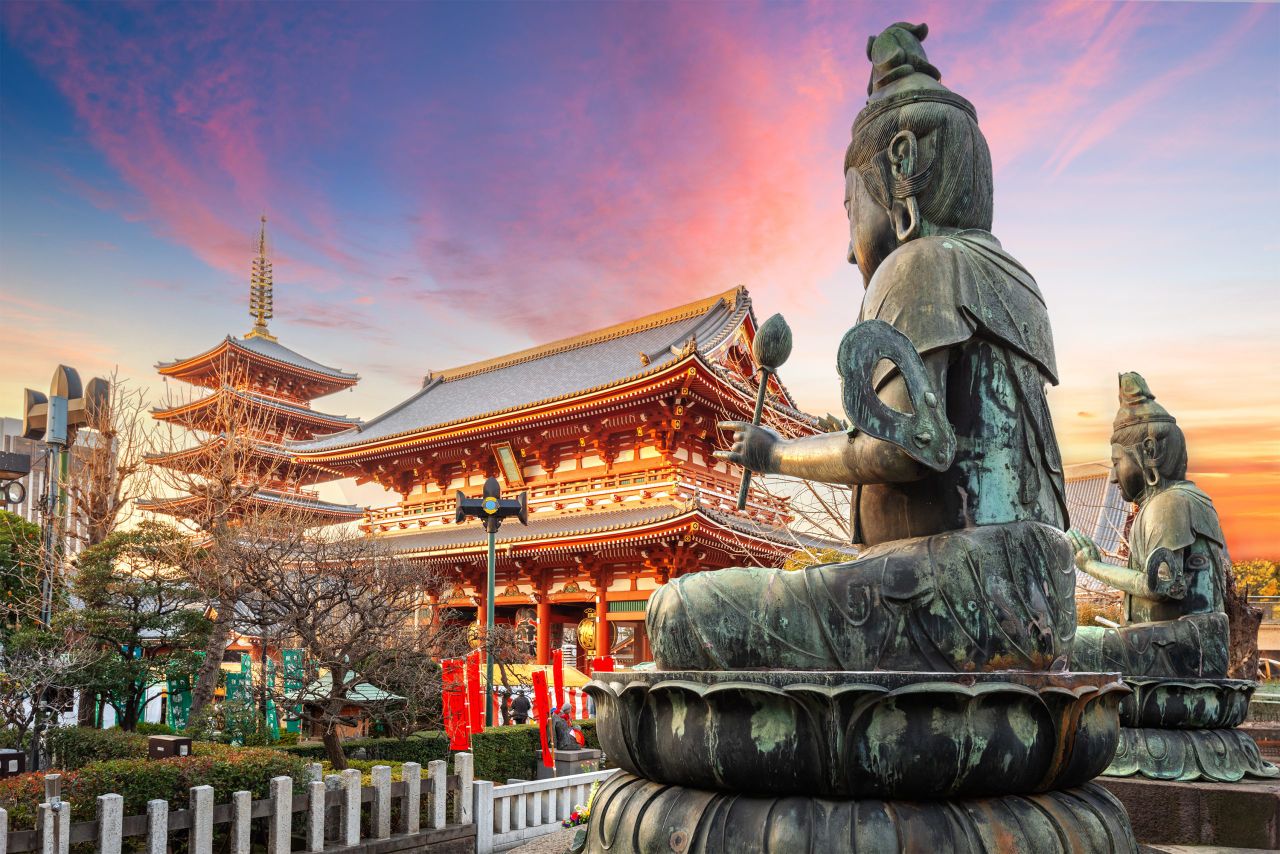 Agriculture minister holds trade talks in Japan