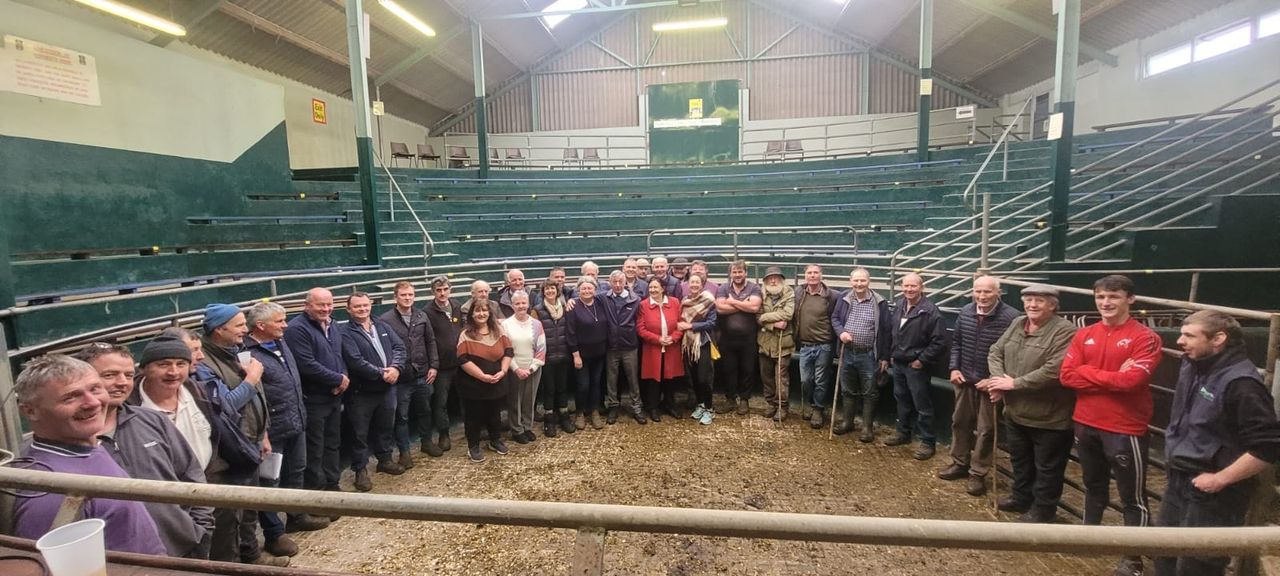 Mid Kerry Mart auctioneer retires after 40 years of service